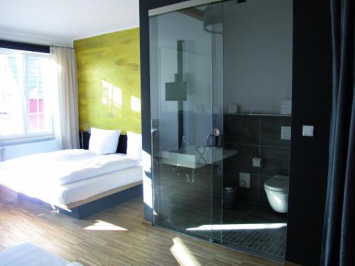 Ox Hotel Heitersheim Bagian luar foto